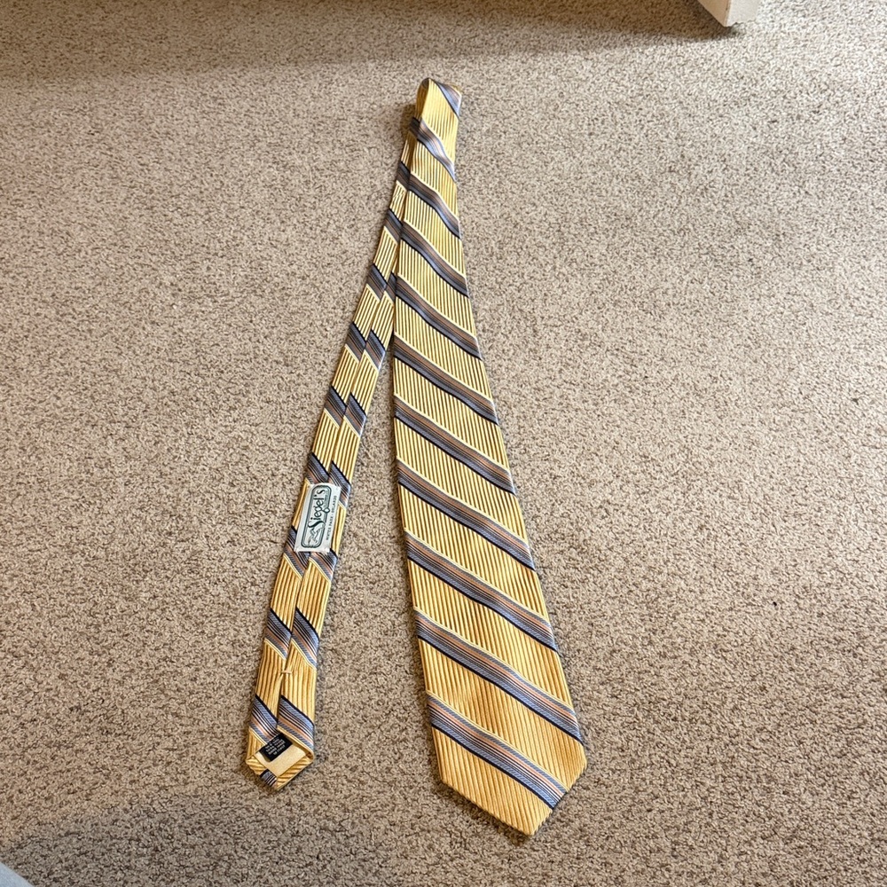 Allea Milano Yellow and Gray Striped Tie